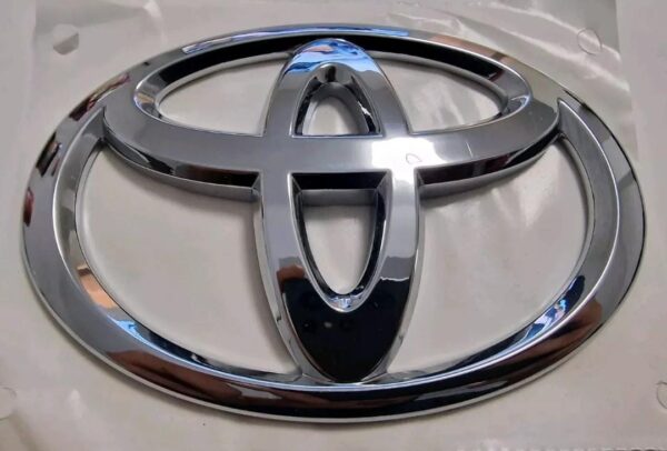 Neu Original Toyota Heck Emblem 75431-0H010, Aygo, Yaris, Auris