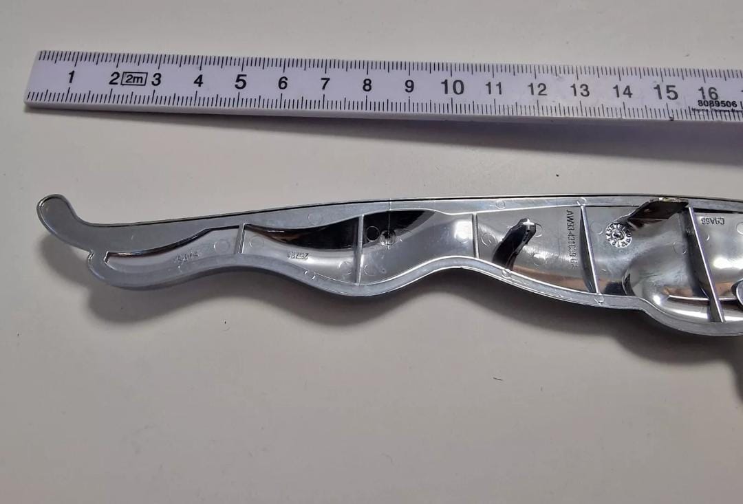 Neu Original Jaguar Emblem AW93-431C39-GA - Kühlergrill – Bild 6